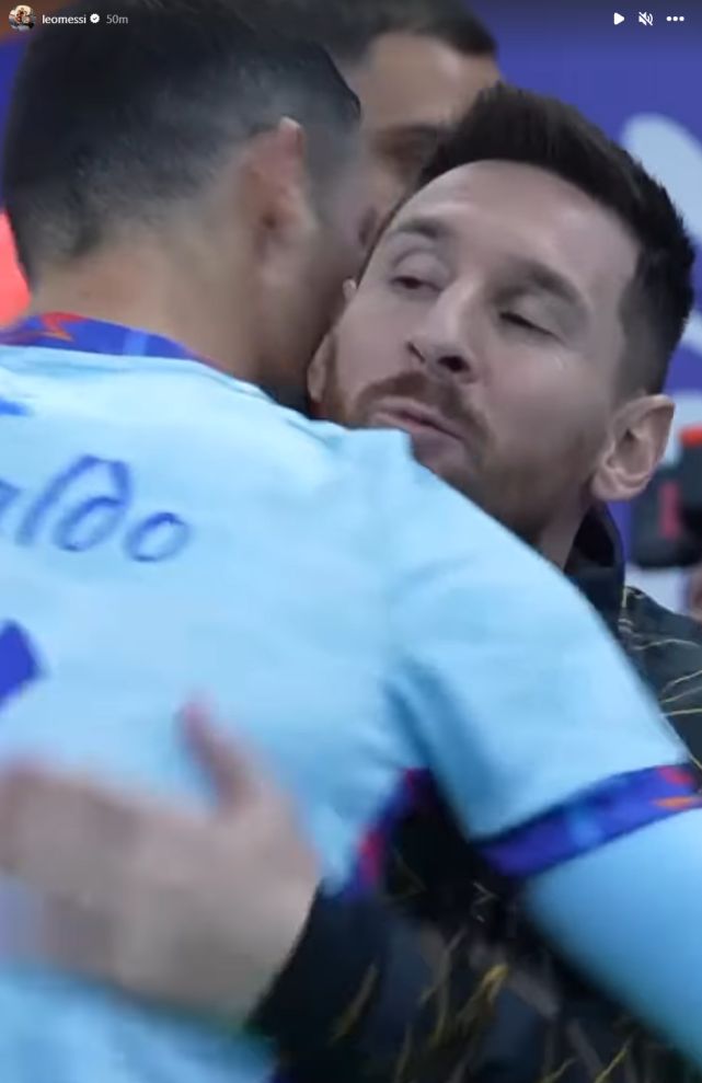 成纵深跑位 成纵深跑位